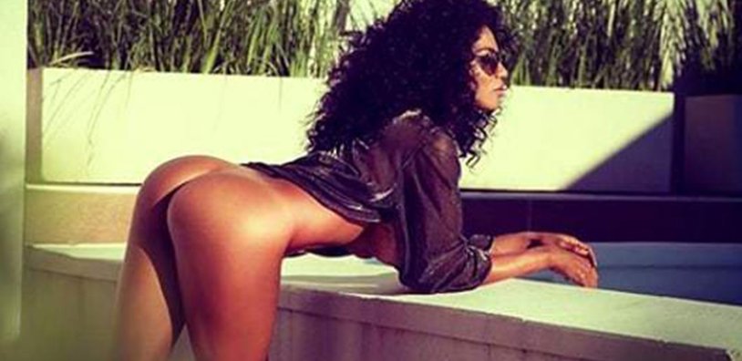 SO Sweet Model Katherinne Sofia Shows Off Her Delicious Pussy and Ass on the Terrace