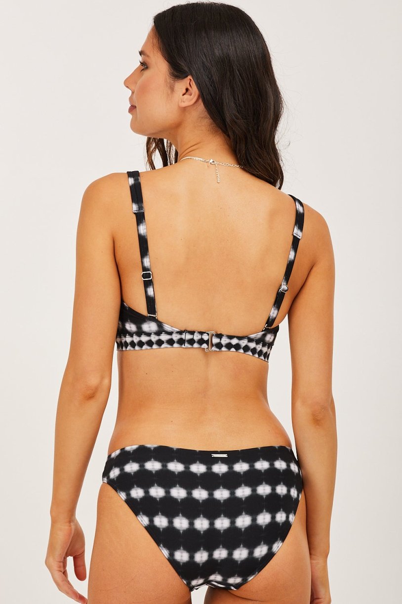 Tamara Damachuk Gallery Aka