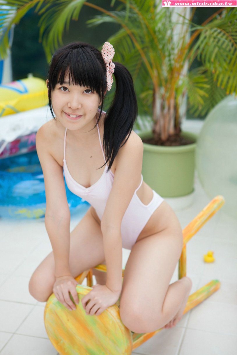 Ray Kuromia in a swimsuit