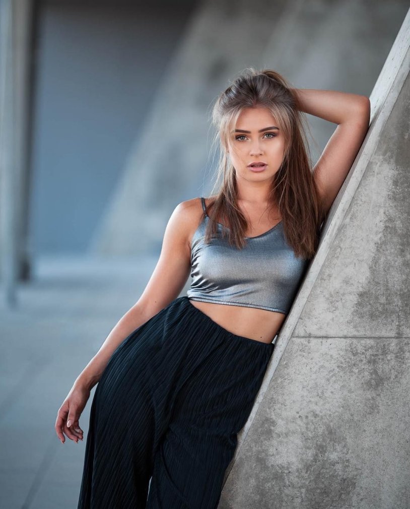 Anna von klinski model
