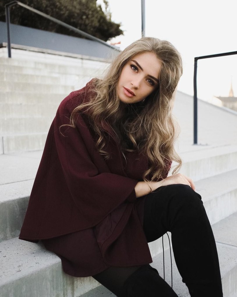 Anna von klinski model