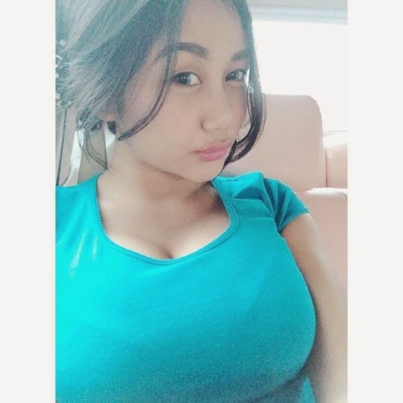 Pamela Safitri Bikini