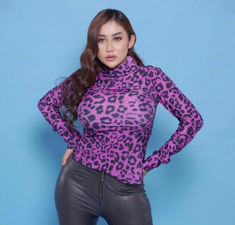 Korean actress Song Hee Ge nude