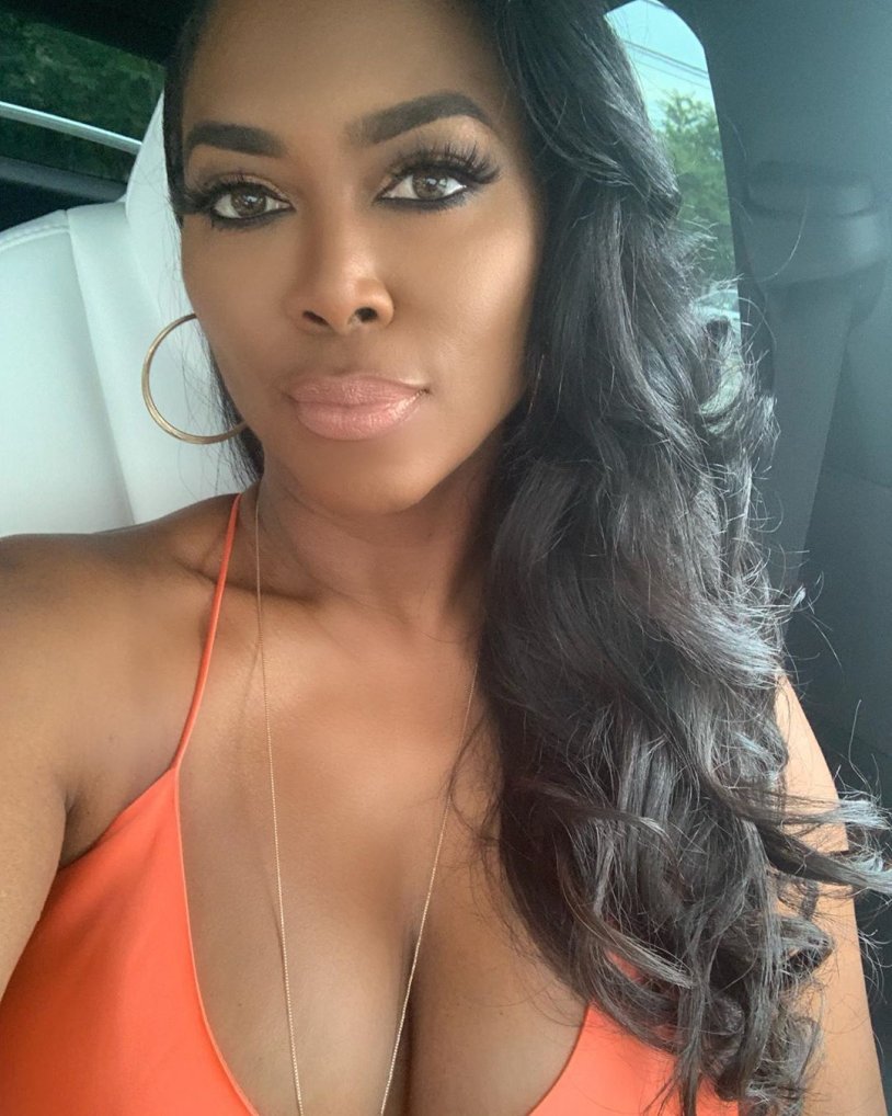 Kenya Moore naked in the film