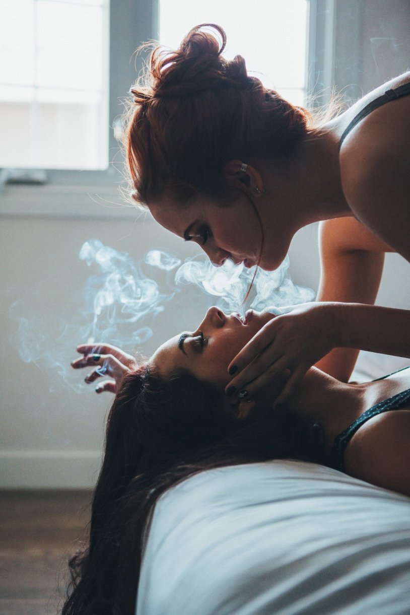 Andrea Sanshain is hot