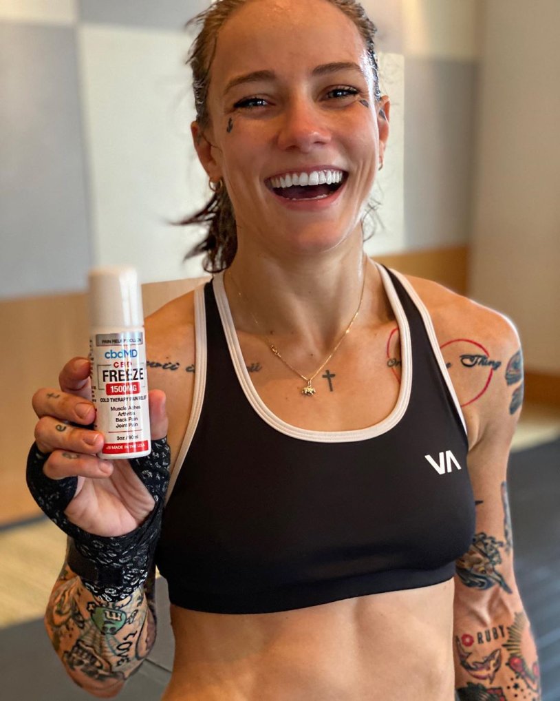Jessica Rose Clark 2022