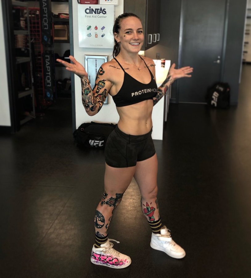 Jessica Rose Clark Naked