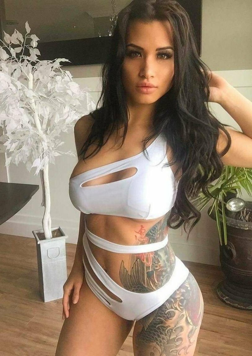 Kelly Gale Swedish model