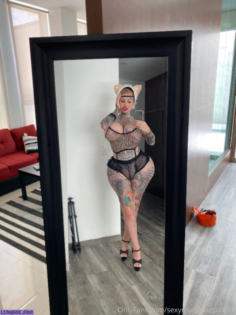 Mikimakey aka maria398m model