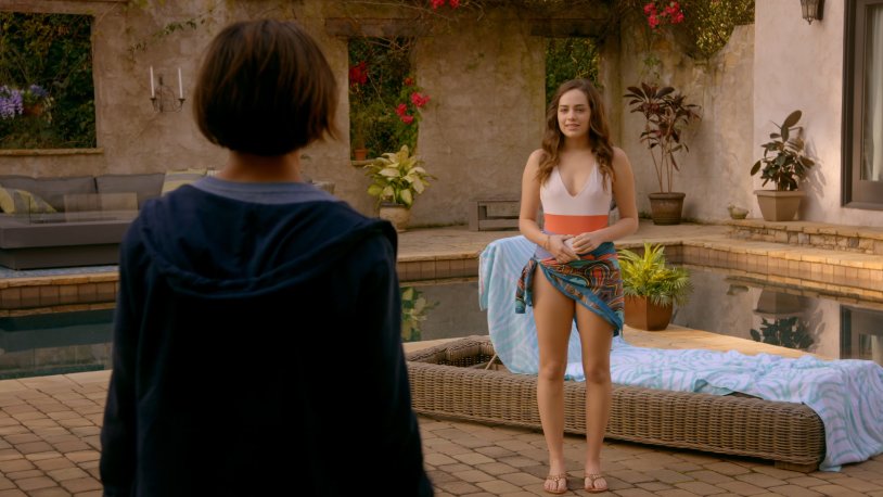 Blacks of giant sizes