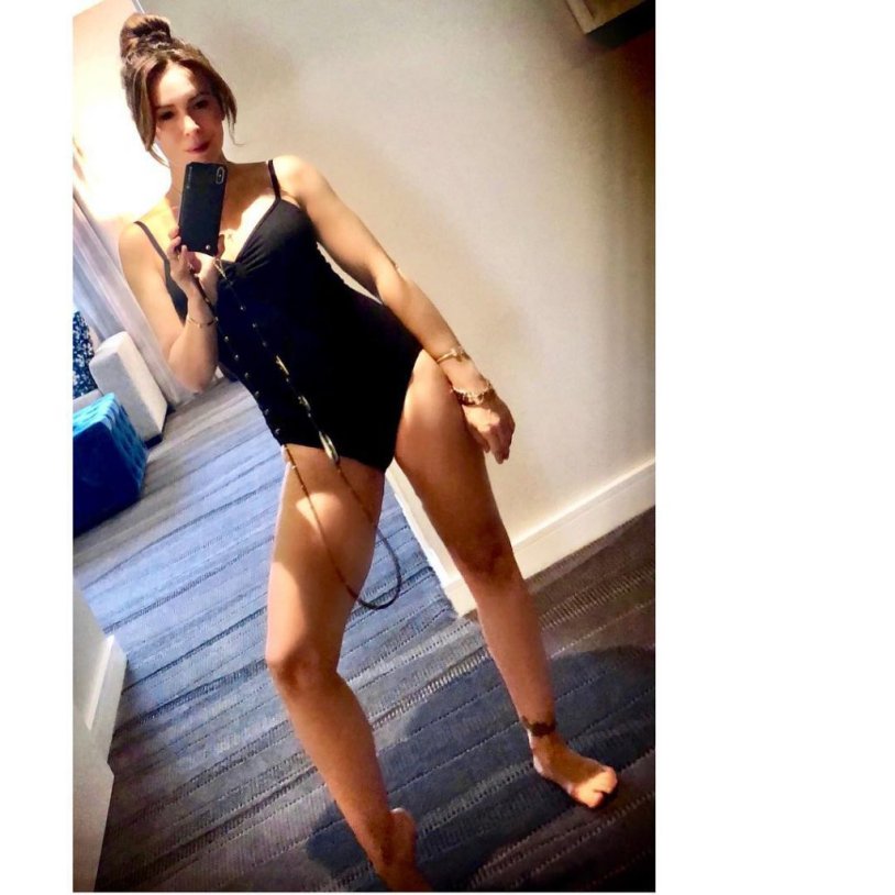 Alissa Milano was sleeping