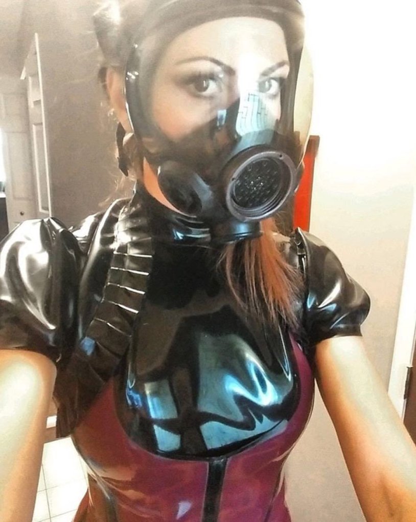 Girls Latex gas mask