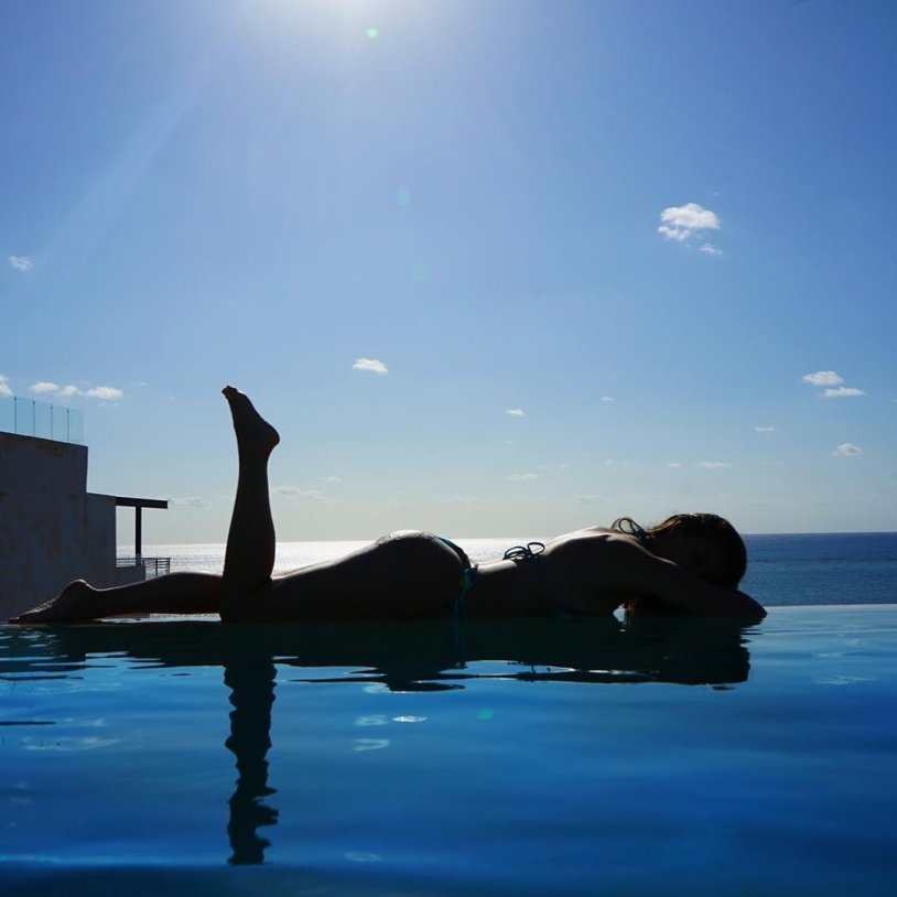 Desiree Cordero Ferrer Toples