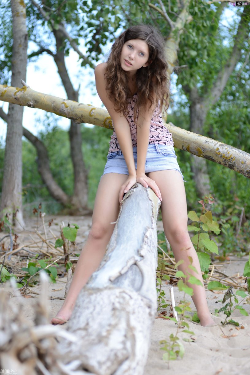 Skinny tall girl Amourangels