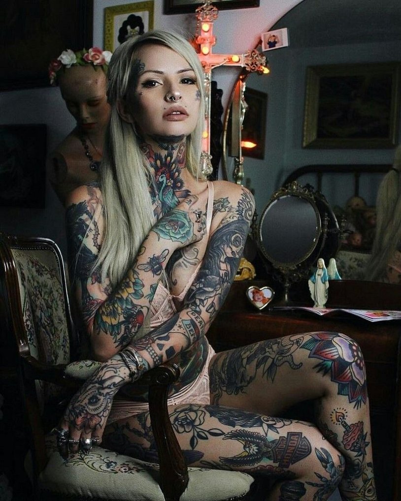 Tattoo model Madison Skye