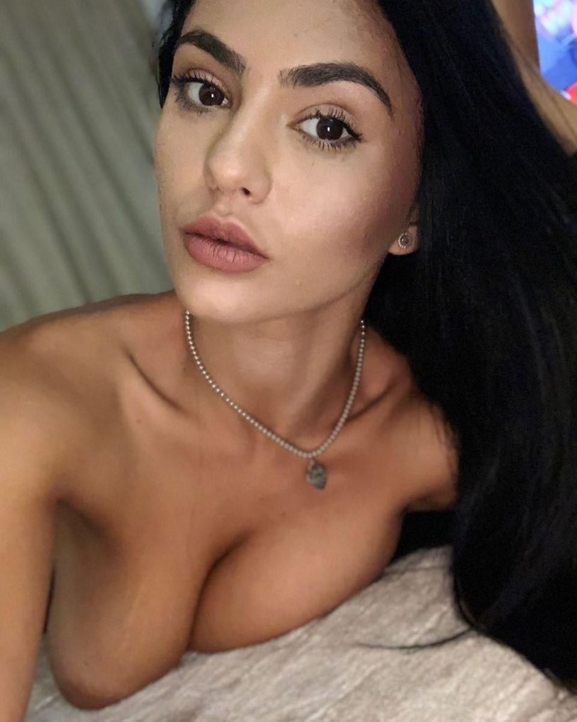 Amina Valentino telegram