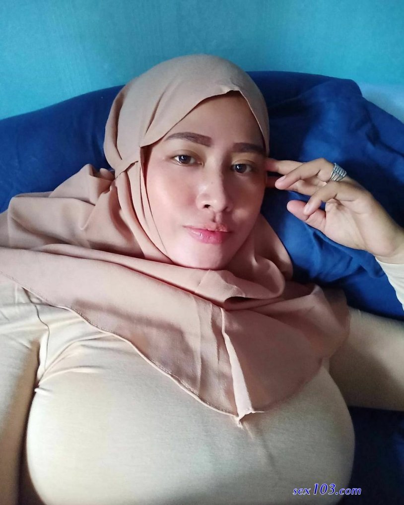 XNXX Indonesia Hijab Duster