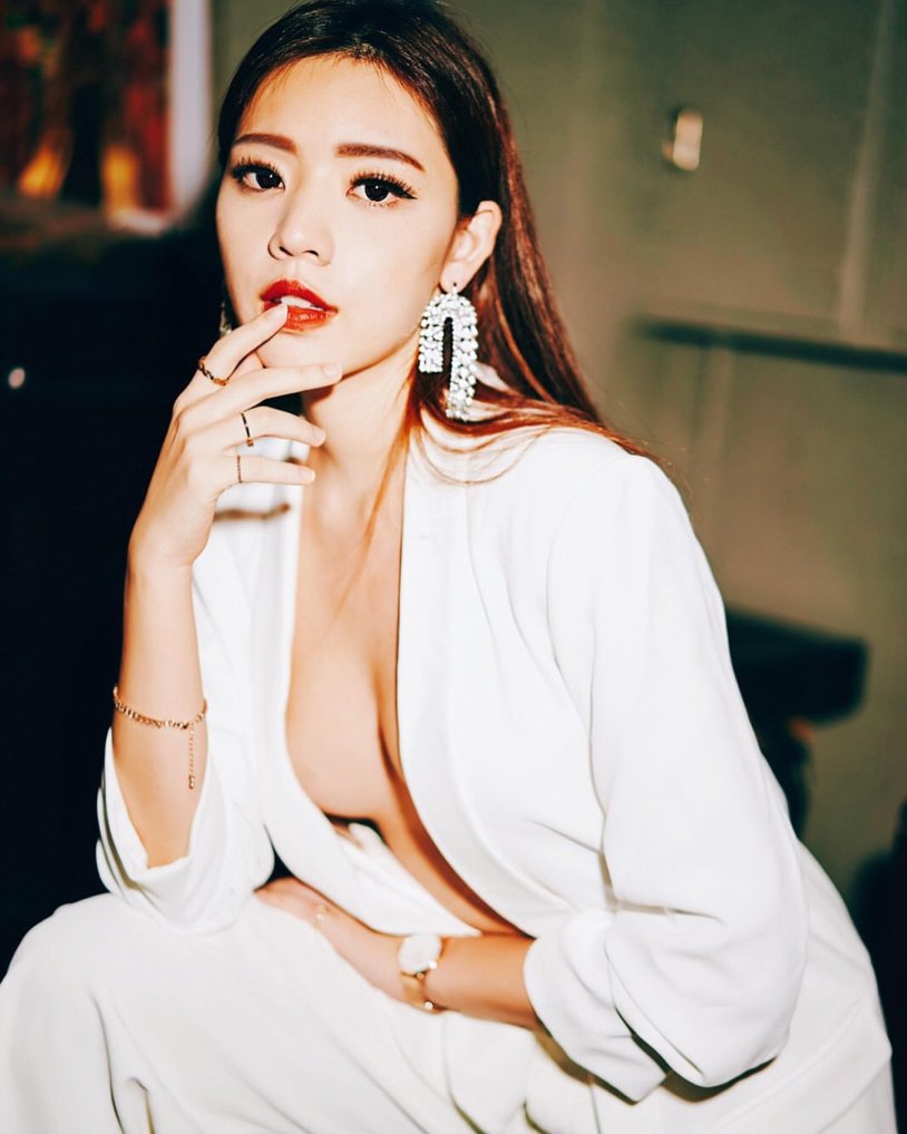 Elena "Scissorhands" Qatarg