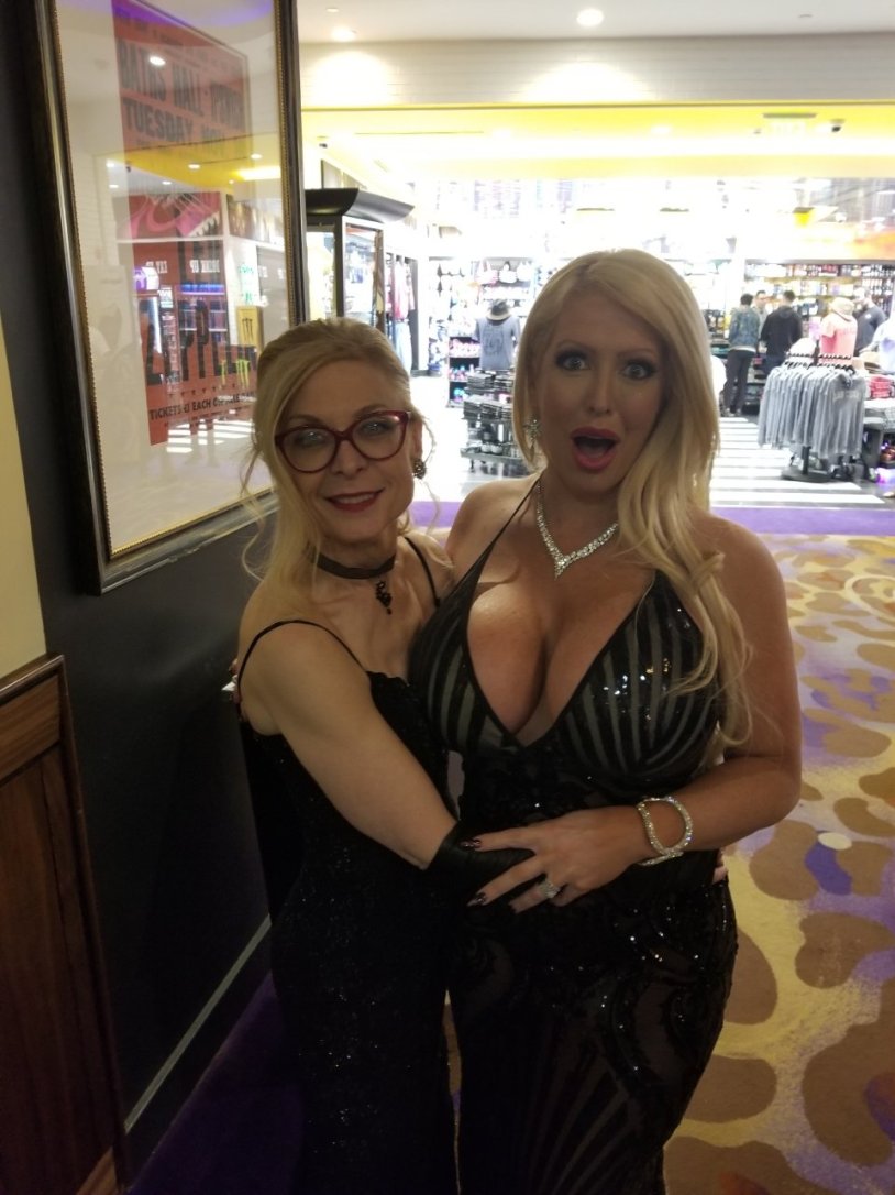 Alura Jenson Instagram 2020