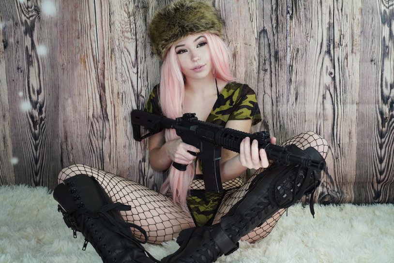 Julia Fox Airsoft