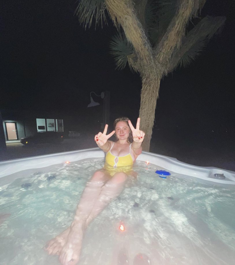 Emma Kinny Plovy shameless