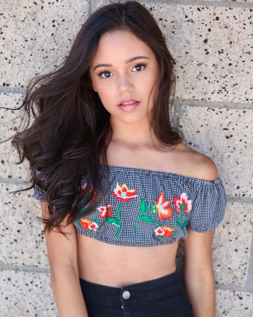 Jenna Ortega Hot
