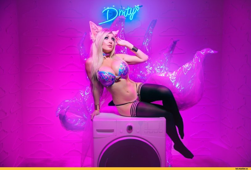 Jessica Nigri Cosplay Ariy