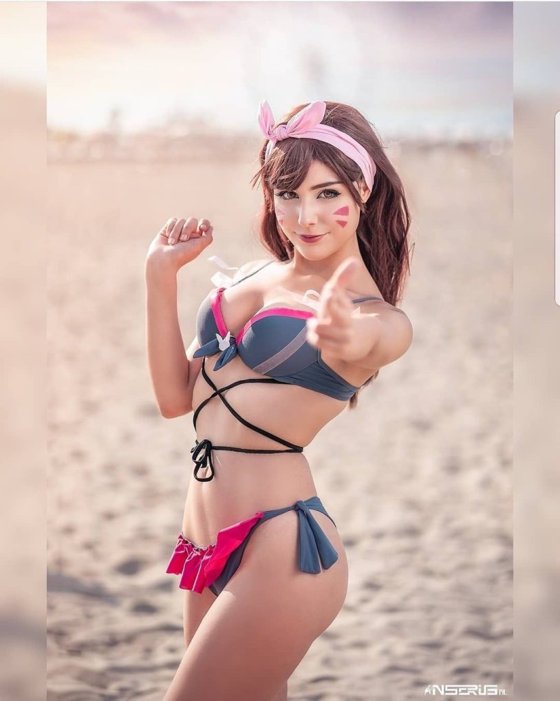 Sexy cosplay overt