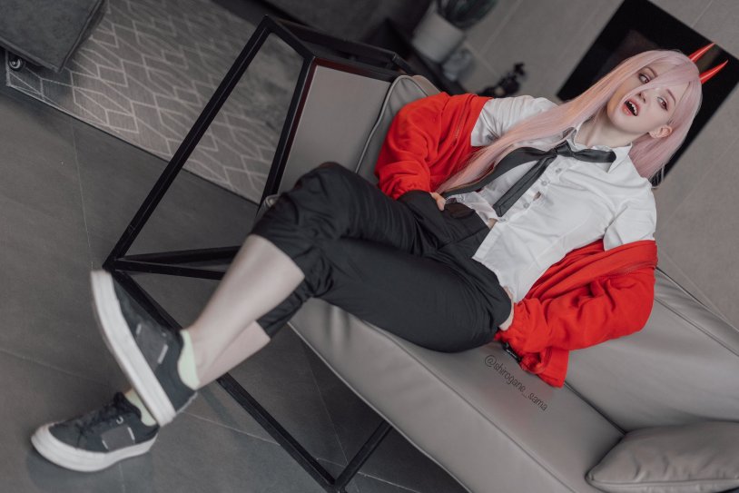 Power cosplay man chainsaw