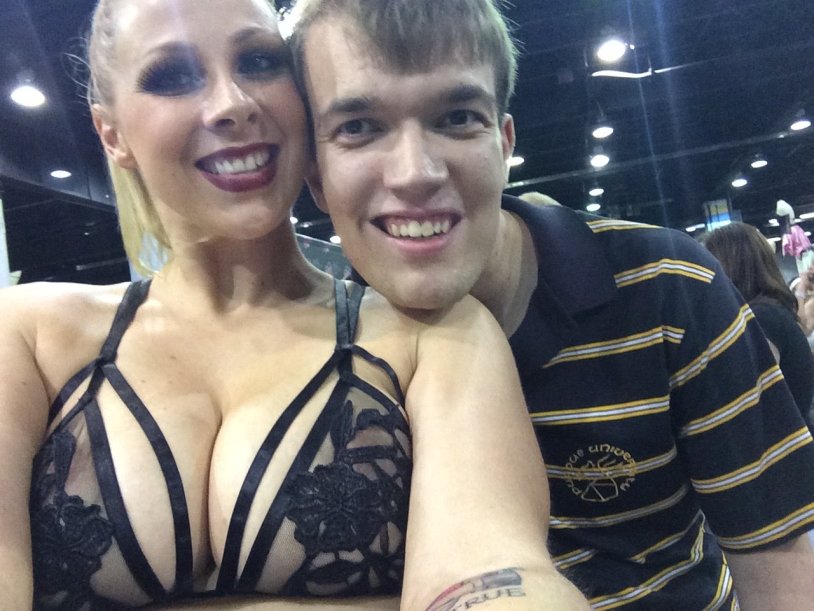Womenlover Exxxotica Participants
