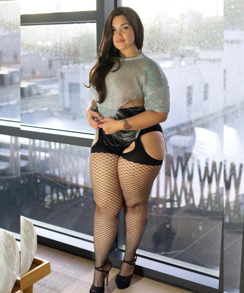 Big hips in stockings