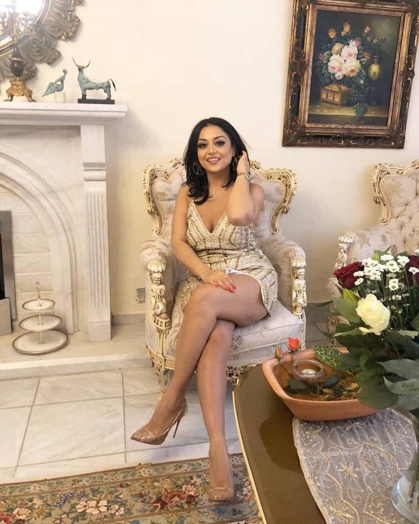 Big breasts Pakistan