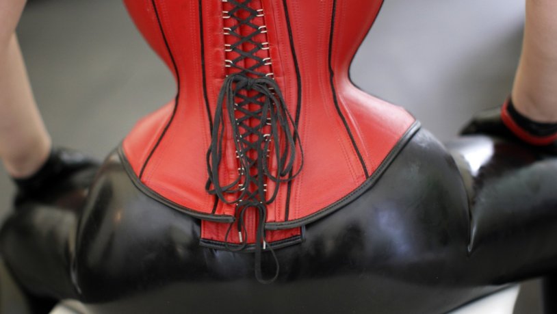 Alexandra Inferno Madam