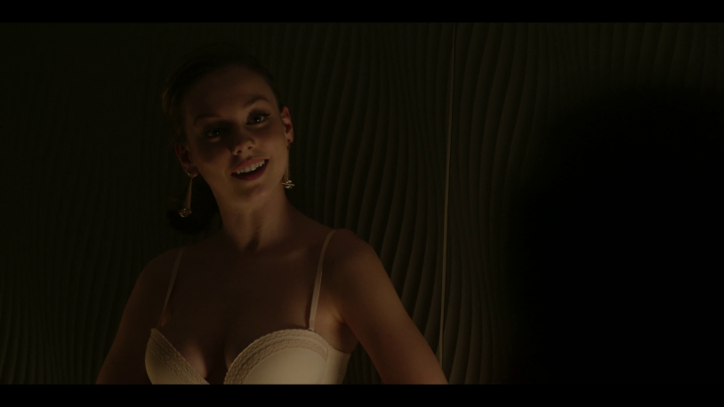 Esther exposito elite