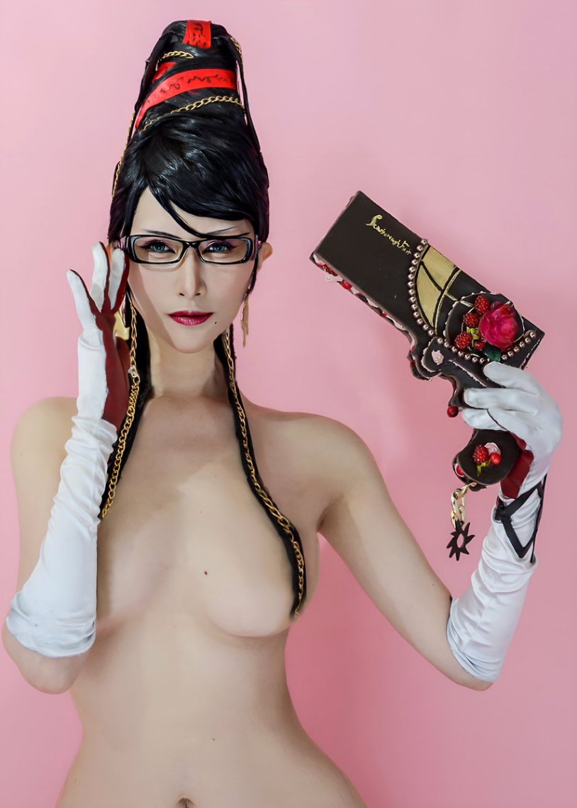 Bayonetta Cosplay