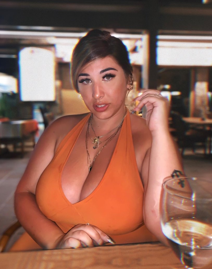 Natalia Lausano Plus Saiz