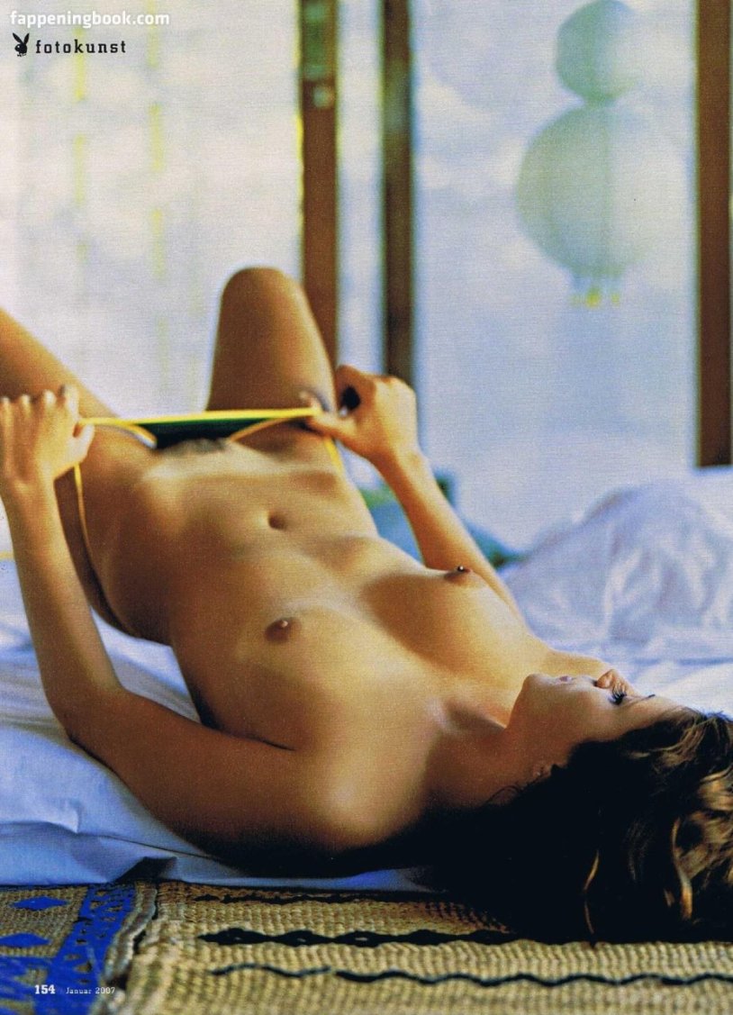 Andrea Estephanius is naked