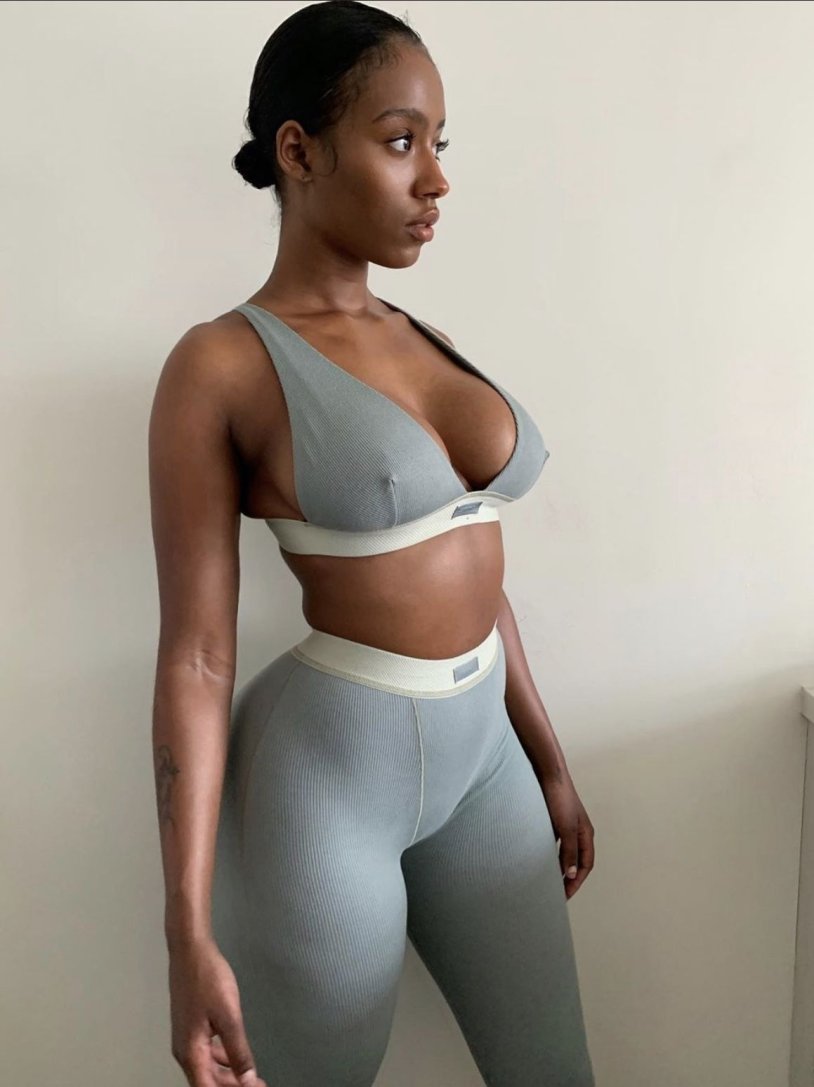 Bunny Suit Raven Titan