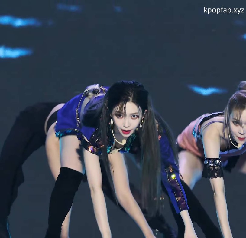 Sweet Buttocks model