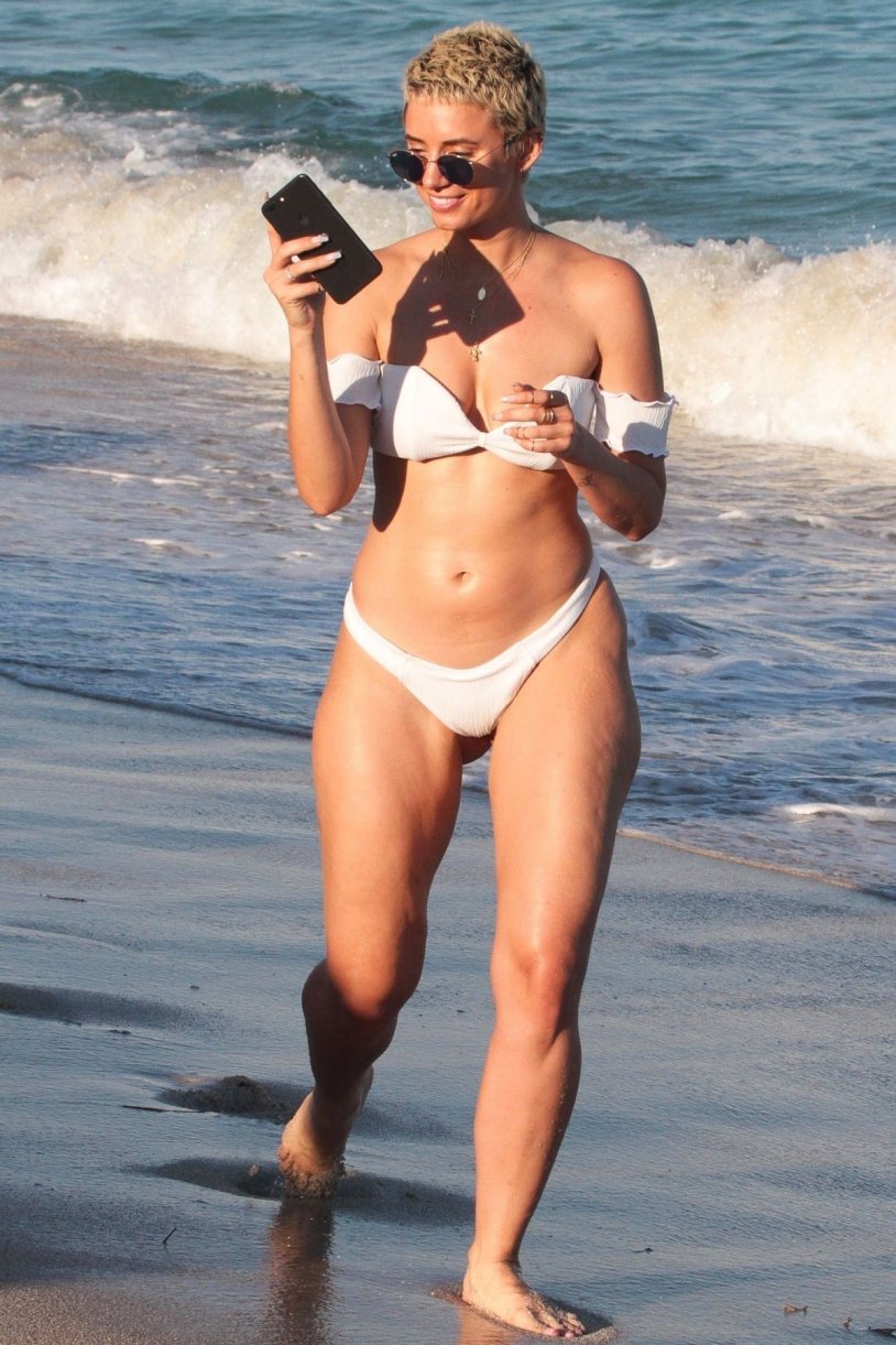 Julieanna Goddard +118