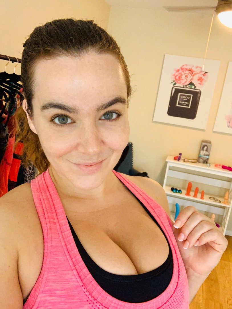 Natasha Nice without makeup