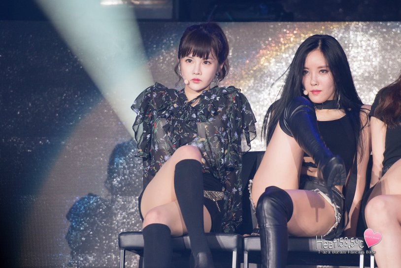 Soyeon Yuqi Soojin Selca