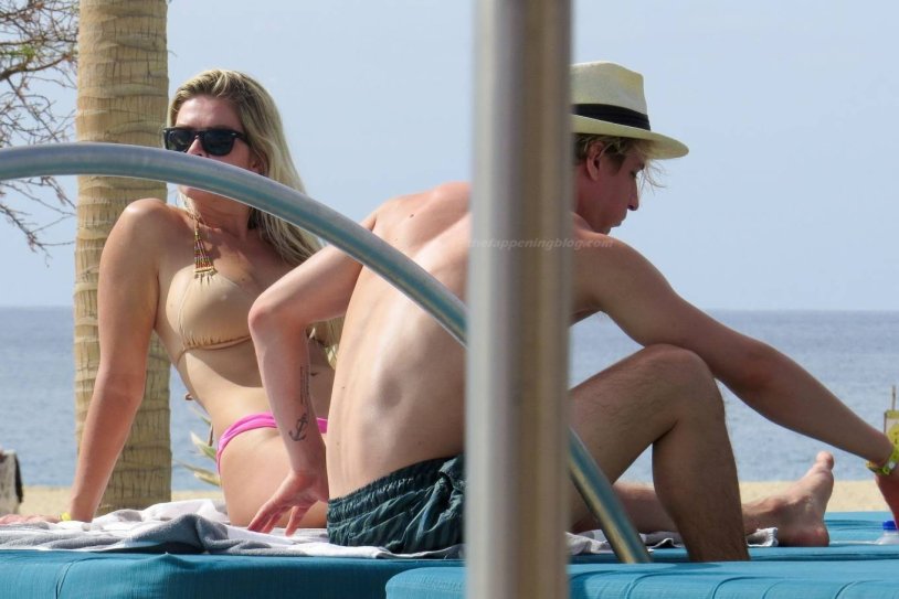 Elena Timofeeva Zinovieva Schmidt2ch