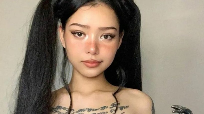 Bella Poarch 18 Plum