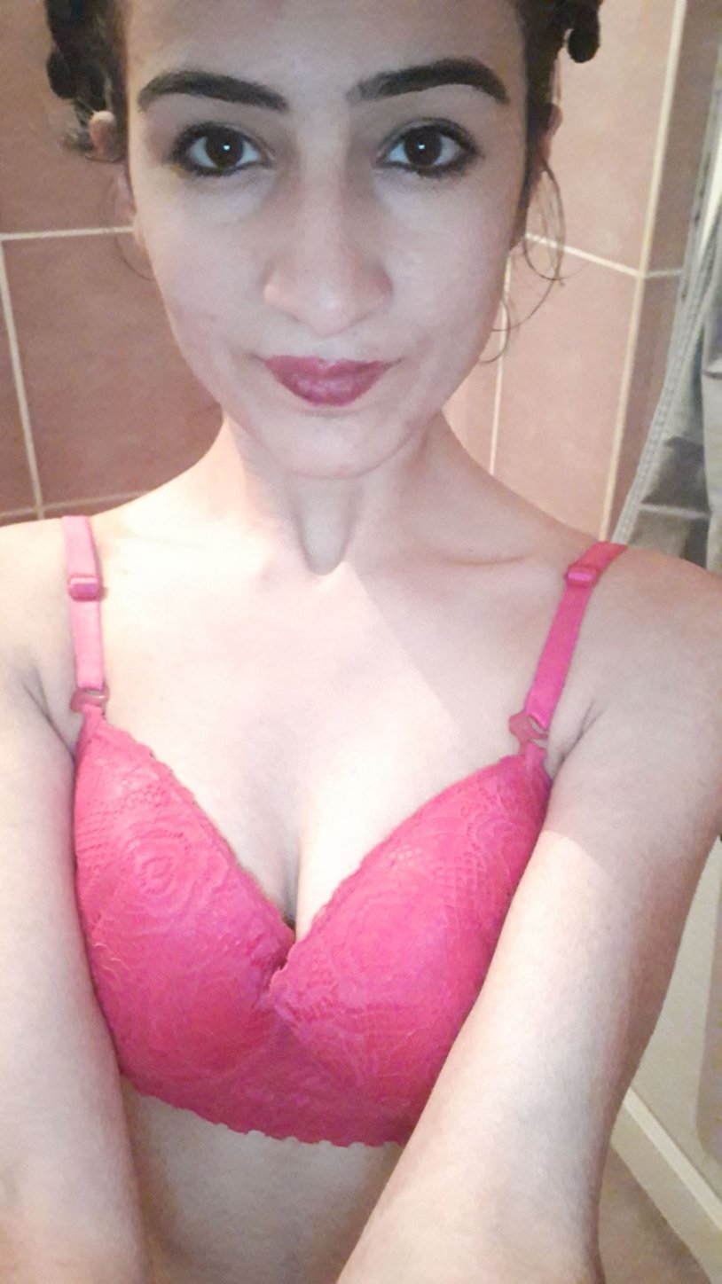 Selfie in a bra and mask
