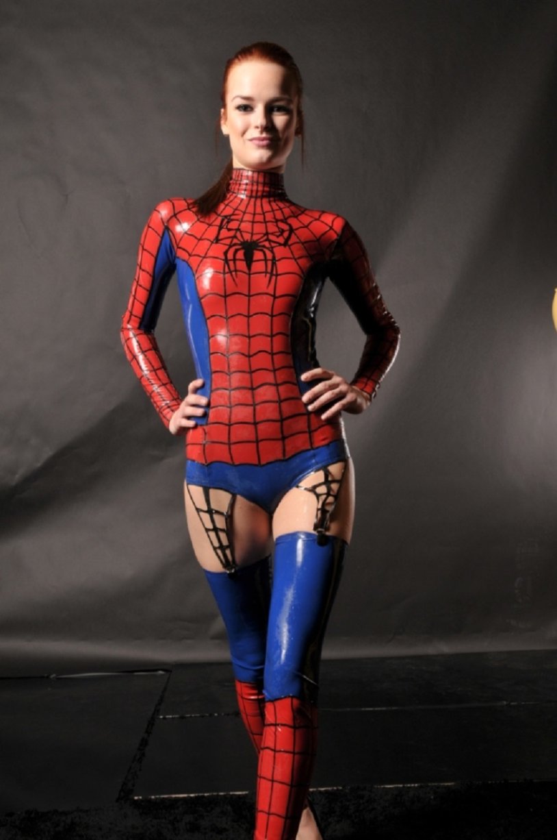 Cosplay Spider Gwen 2019