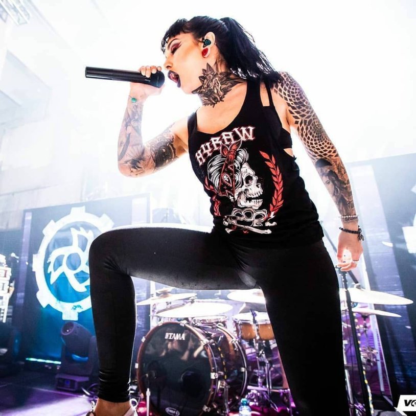 Jinjer vocalist