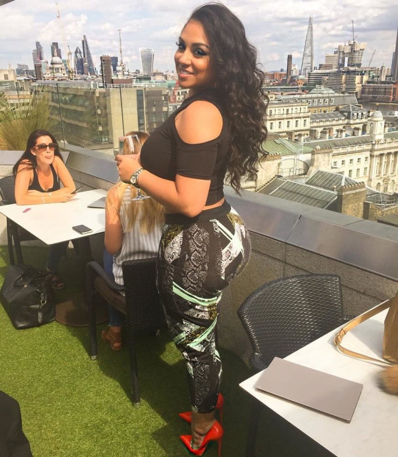 Melinda London Sharki