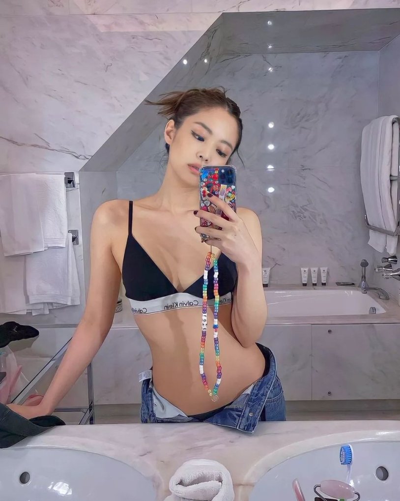 Jenny Instagram 2021