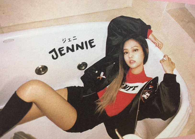 Jennie black pink